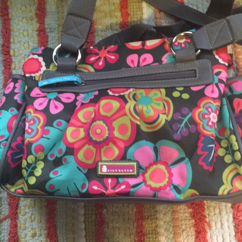 NWOT Lily Bloom purse.